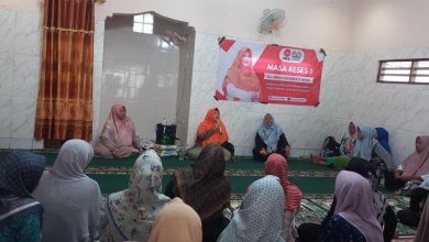 Anggota-Komisi-I-DPRD-Kota-Serang-Erna-Yuliawati-s