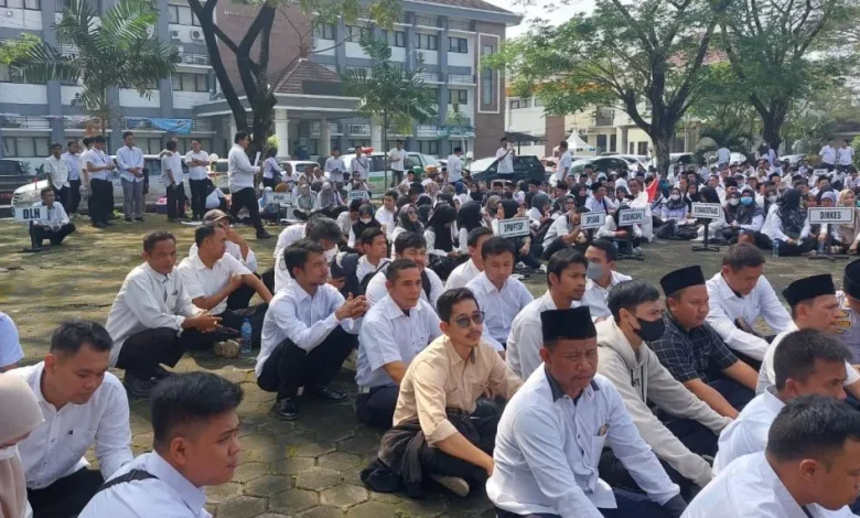 Kesetaraan Gaji Tenaga Honorer Kota Serang Dinilai Berat