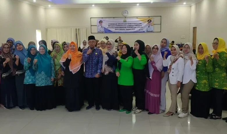 Politisi PKS Sosialisasikan Raperda PUG dan PPPA kepada Organisasi Wanita